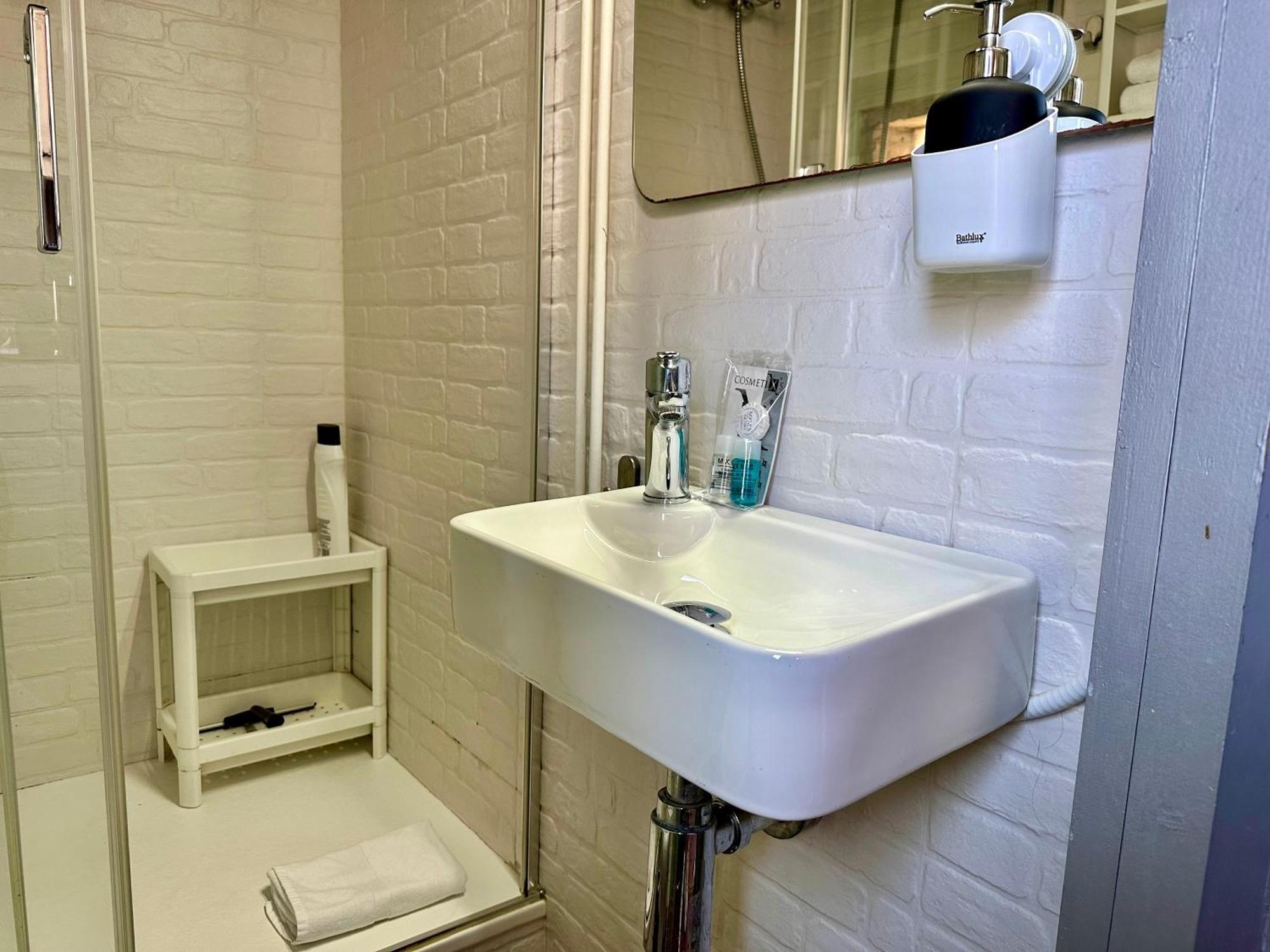 Taulat Loft L Poblenou Beach L Self Check In L Terrace Penthouse Барселона Экстерьер фото