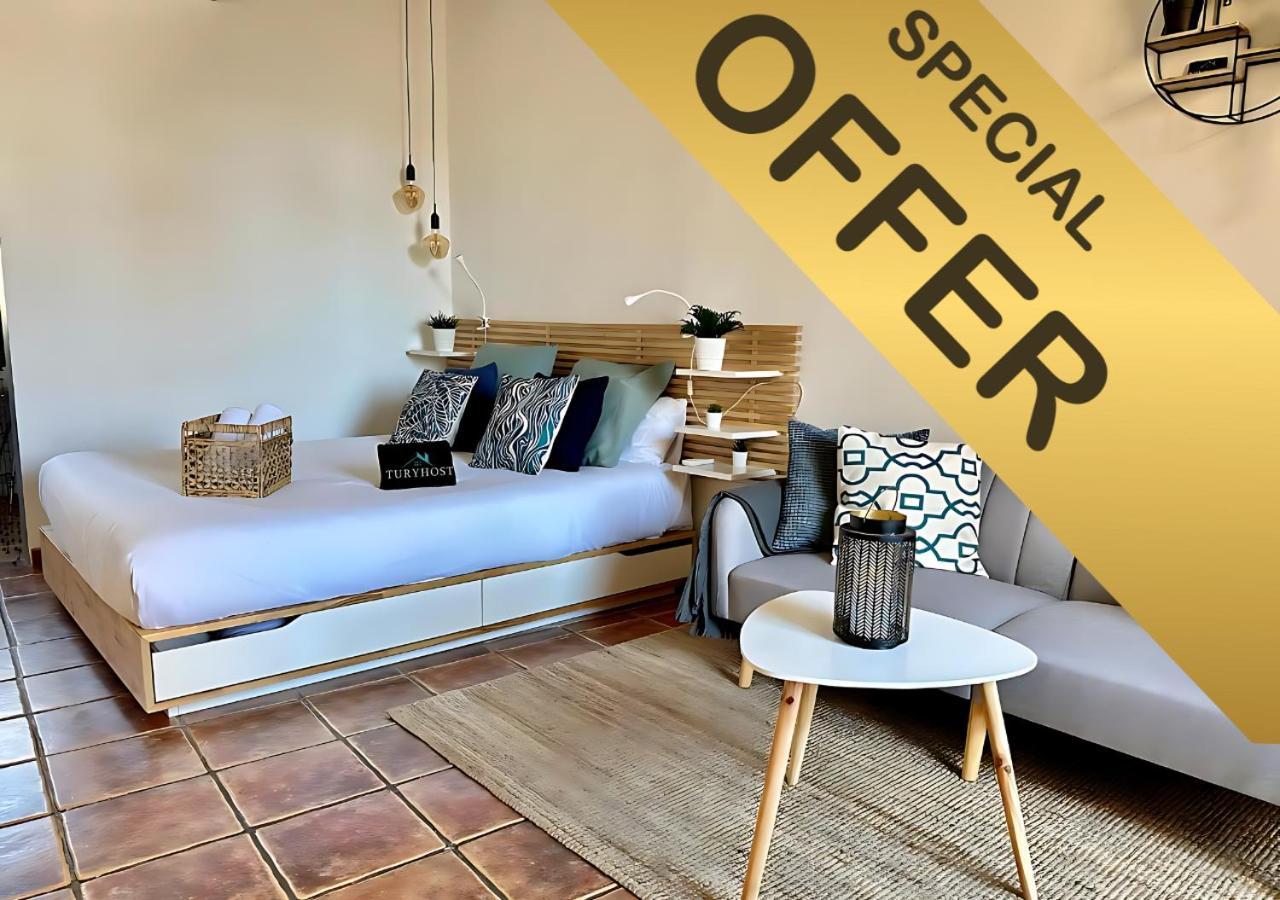 Taulat Loft L Poblenou Beach L Self Check In L Terrace Penthouse Барселона Экстерьер фото