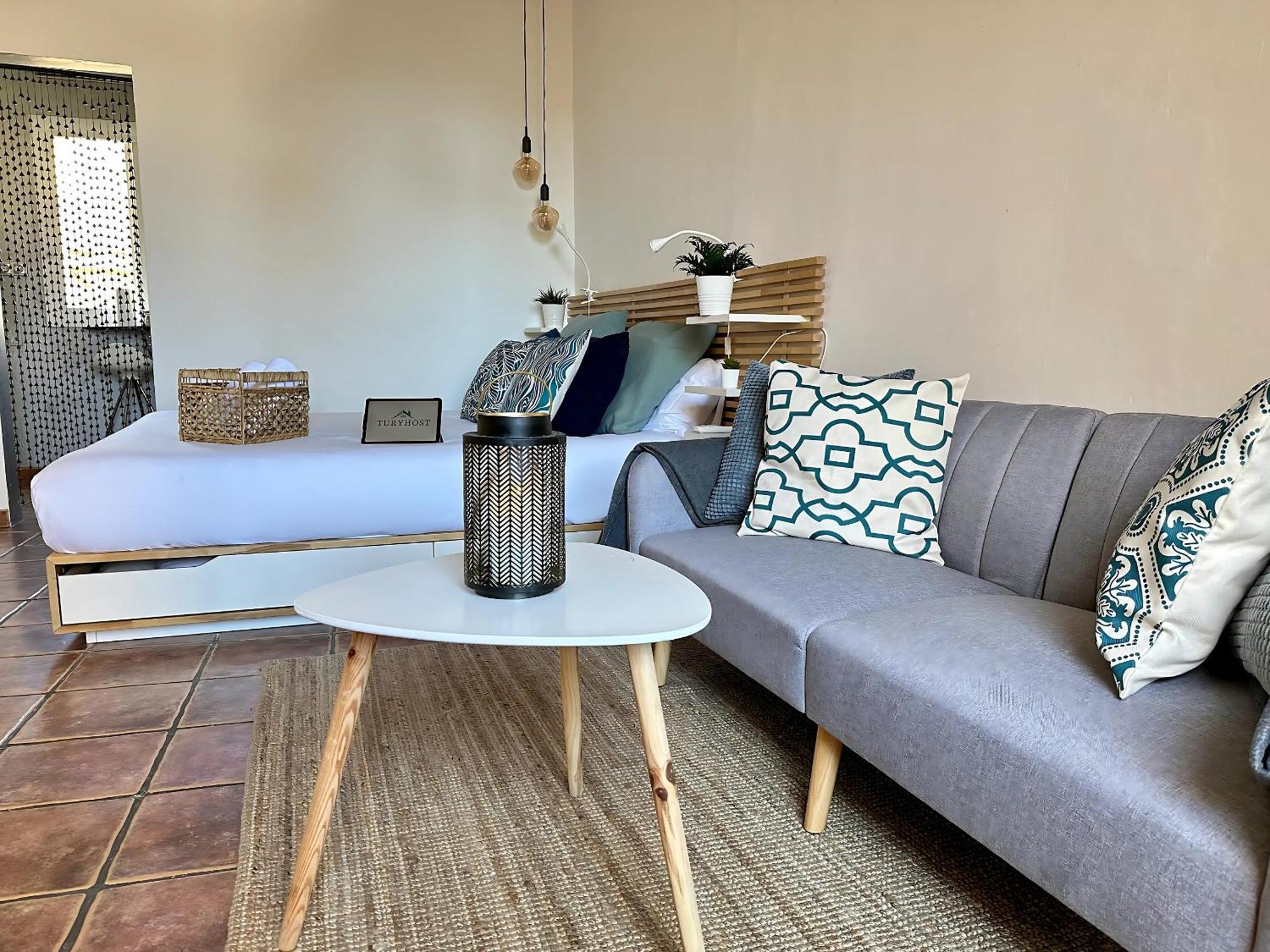 Taulat Loft L Poblenou Beach L Self Check In L Terrace Penthouse Барселона Экстерьер фото